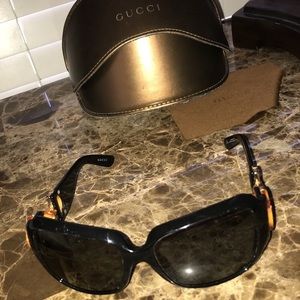Gucci sunglasses horsebit sleeves